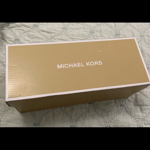 Michael Kors shoe box - Picture 1 of 3